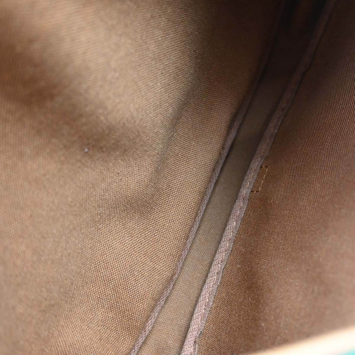 Louis Vuitton Saumur 30 Vintage Crossbody Bag in Brown Monogram Canvas