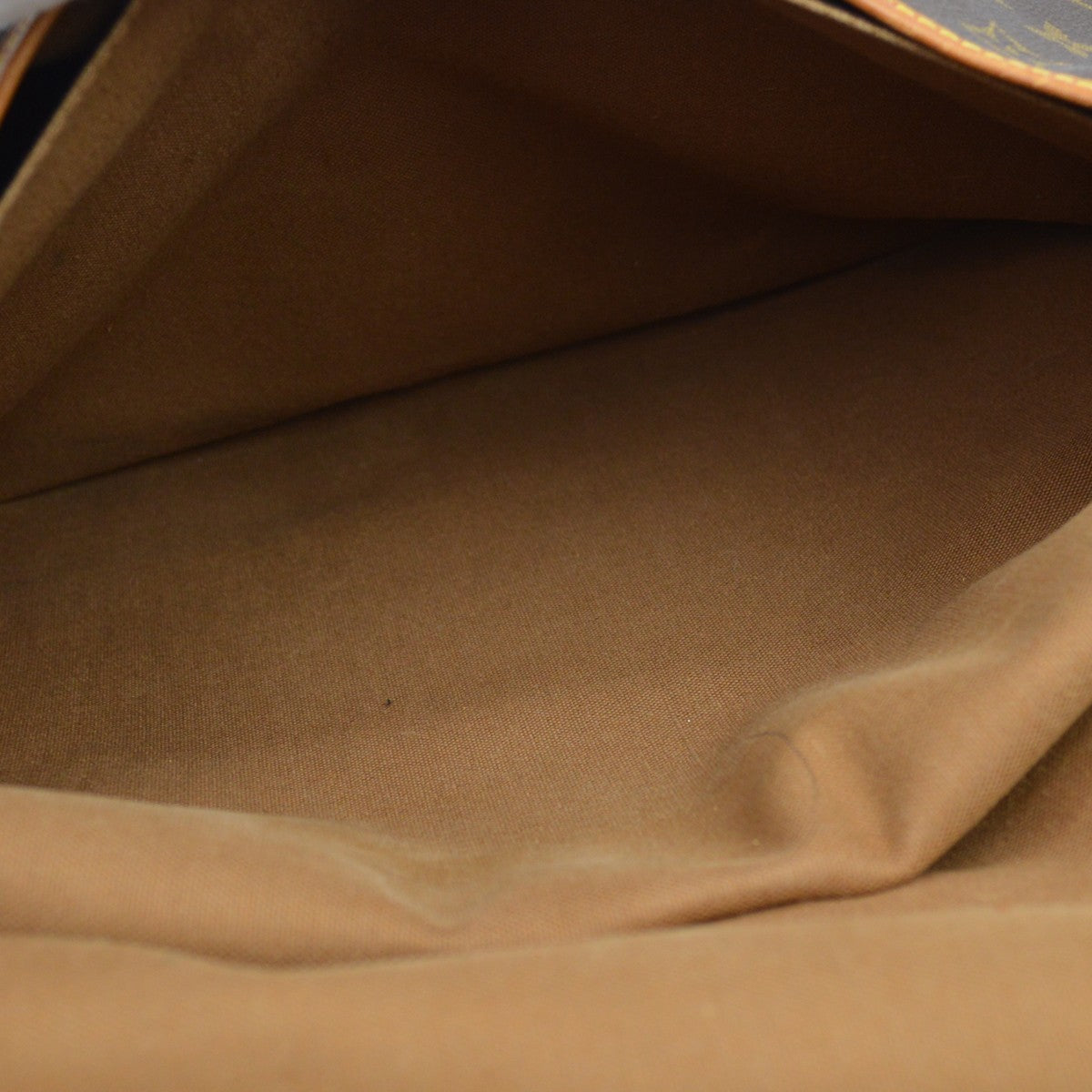 Louis Vuitton Saumur 35 Vintage Crossbody Bag in Brown Monogram Canvas