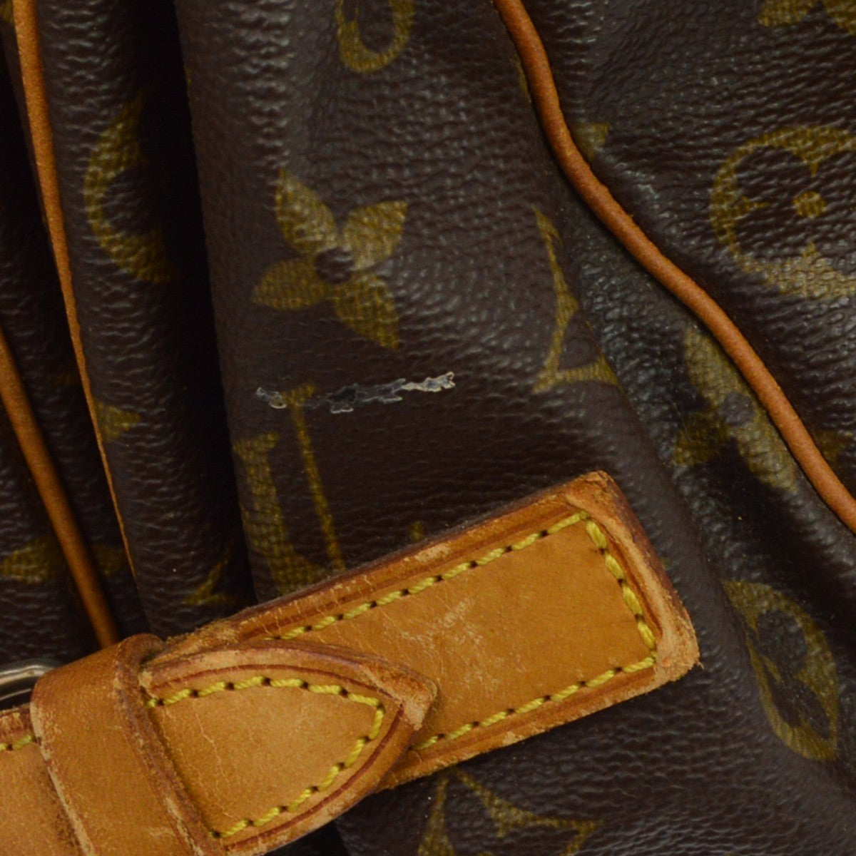 Louis Vuitton Saumur 35 Vintage Crossbody Bag in Brown Monogram Canvas