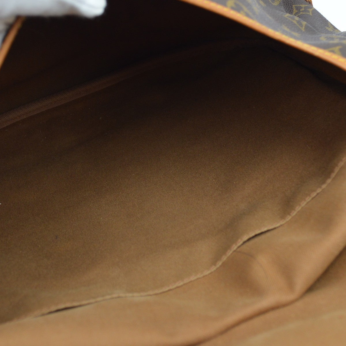Louis Vuitton Saumur 35 Vintage Crossbody Bag in Brown Monogram Canvas