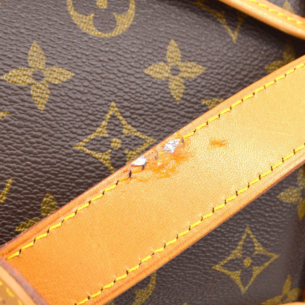 Louis Vuitton Saumur 35 Vintage Crossbody Bag in Brown Monogram Canvas