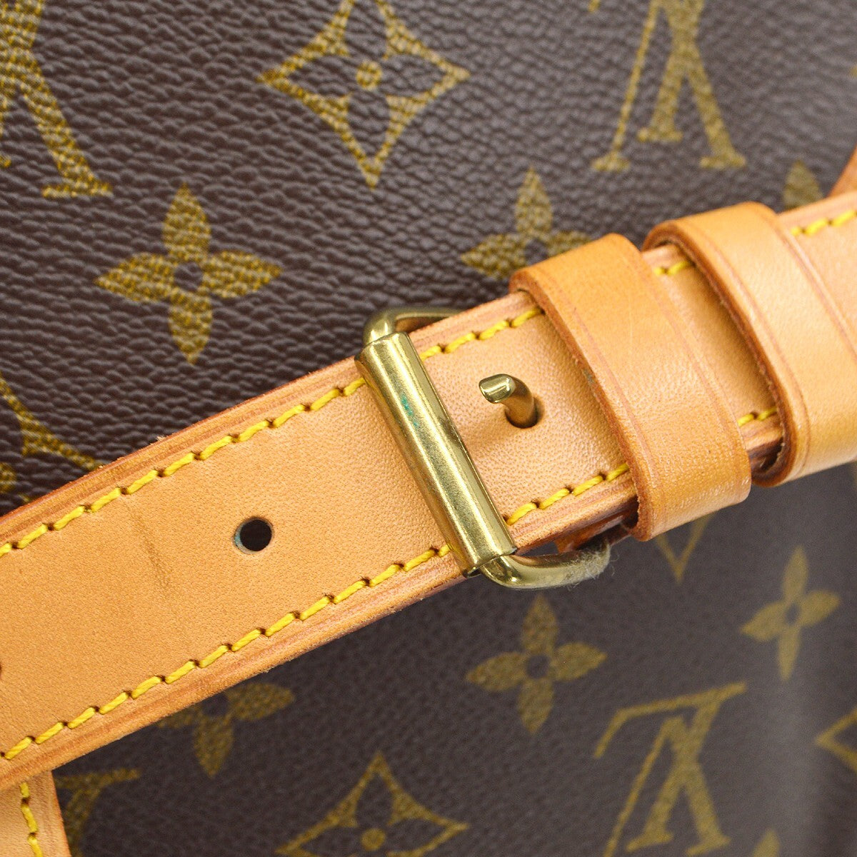 Louis Vuitton Saumur 35 Vintage Crossbody Bag in Brown Monogram Canvas