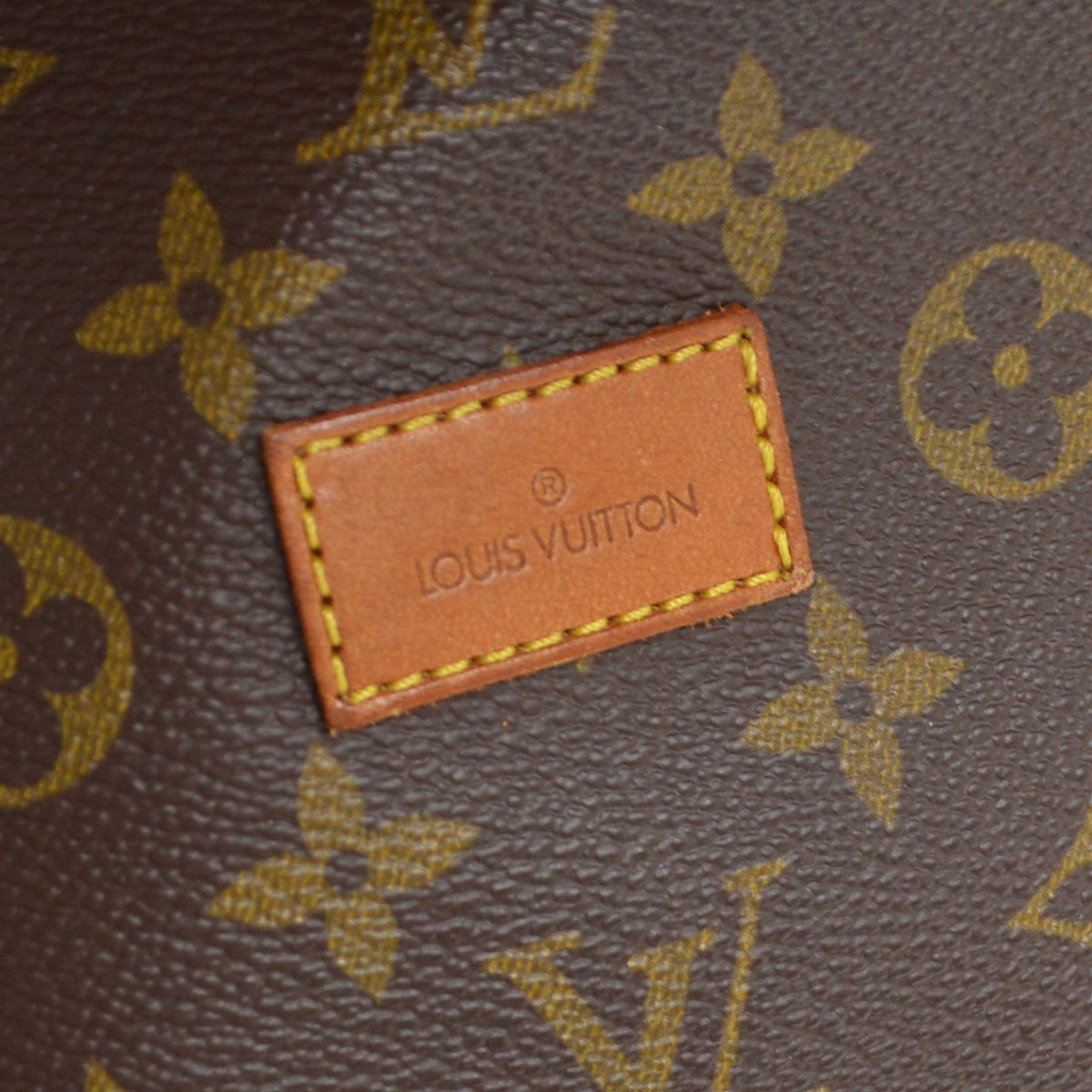 Louis Vuitton Saumur 43 Vintage Crossbody Bag in Brown Monogram Canvas