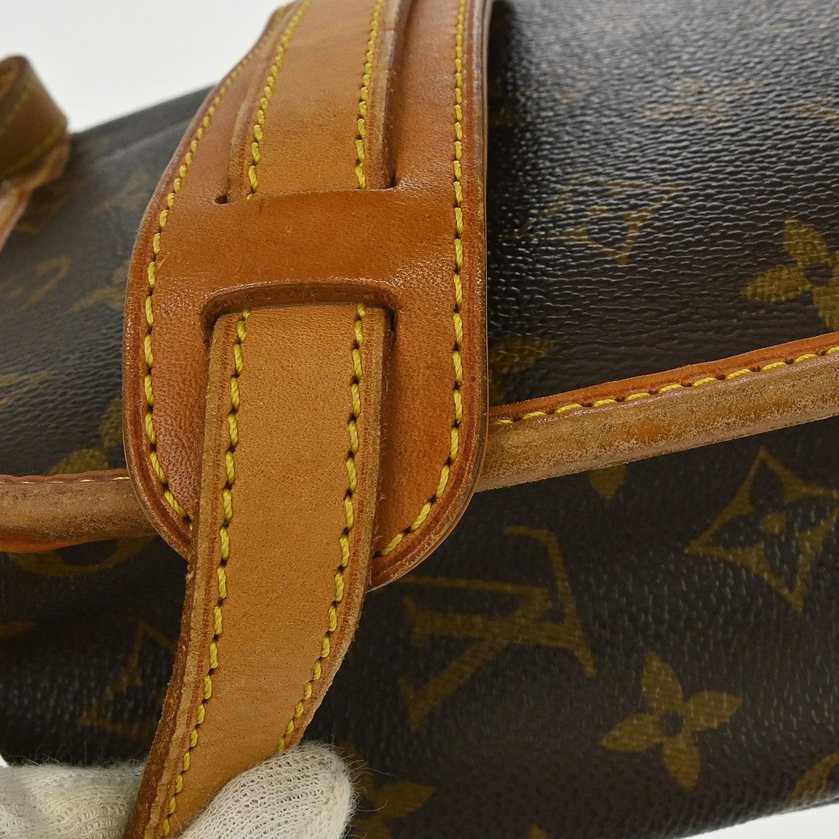 Louis Vuitton Sologne Vintage Crossbody Bag in Brown Monogram Canvas