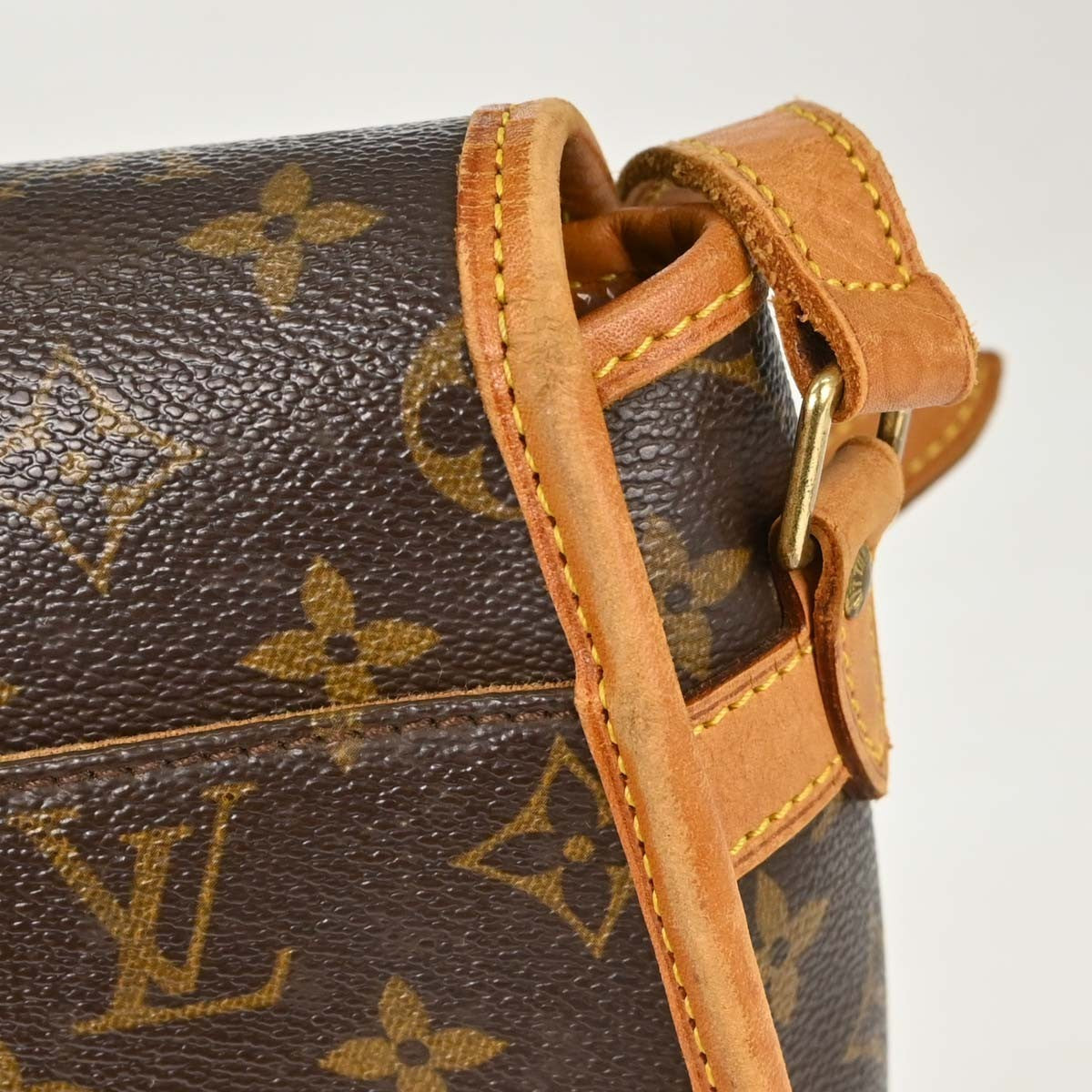 Louis Vuitton Sologne Vintage Crossbody Bag in Brown Monogram Canvas