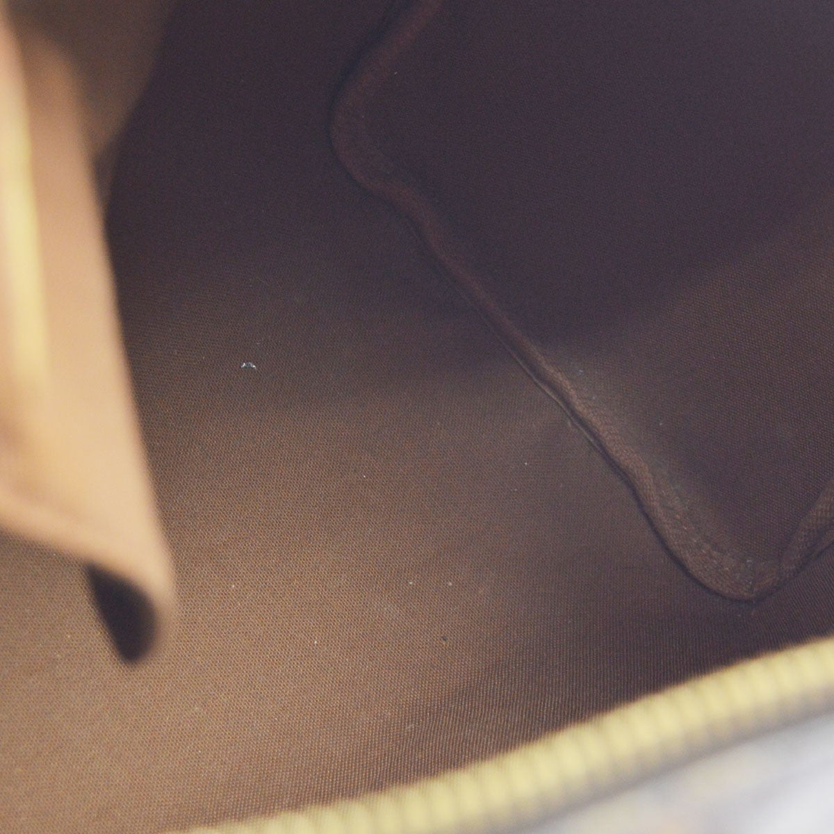 Louis Vuitton Speedy 30 Vintage Handbag in Brown Monogram Canvas