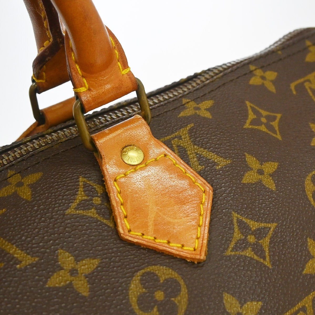 Louis Vuitton Speedy 40 Vintage Handbag in Brown Monogram Canvas