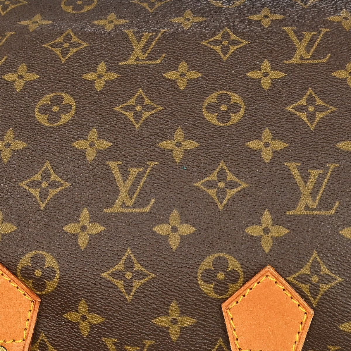 Louis Vuitton Speedy 40 Vintage Handbag in Brown Monogram Canvas