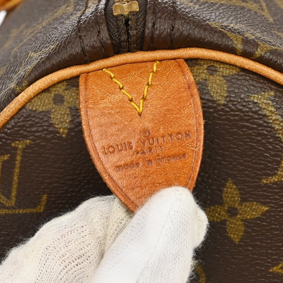 Louis Vuitton Speedy 40 Vintage Handbag in Brown Monogram Canvas