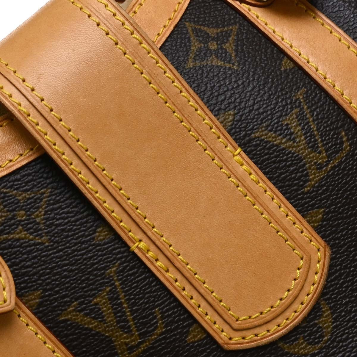 Louis Vuitton Theda PM Vintage Handbag in Brown Monogram Canvas