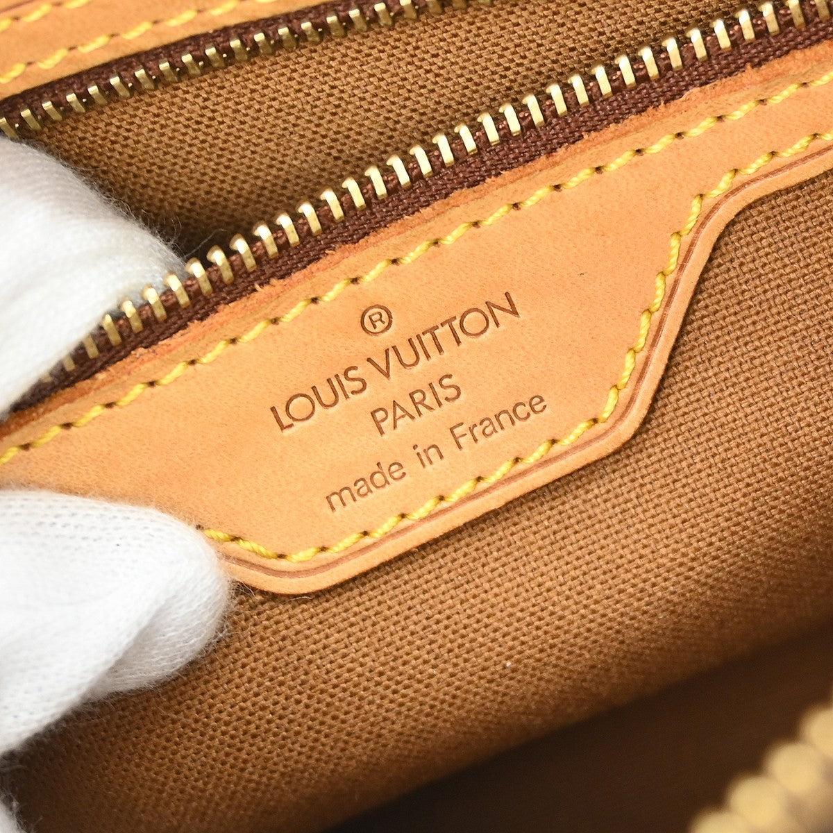 Louis Vuitton Trotteur Vintage Crossbody Bag in Brown Monogram Canvas