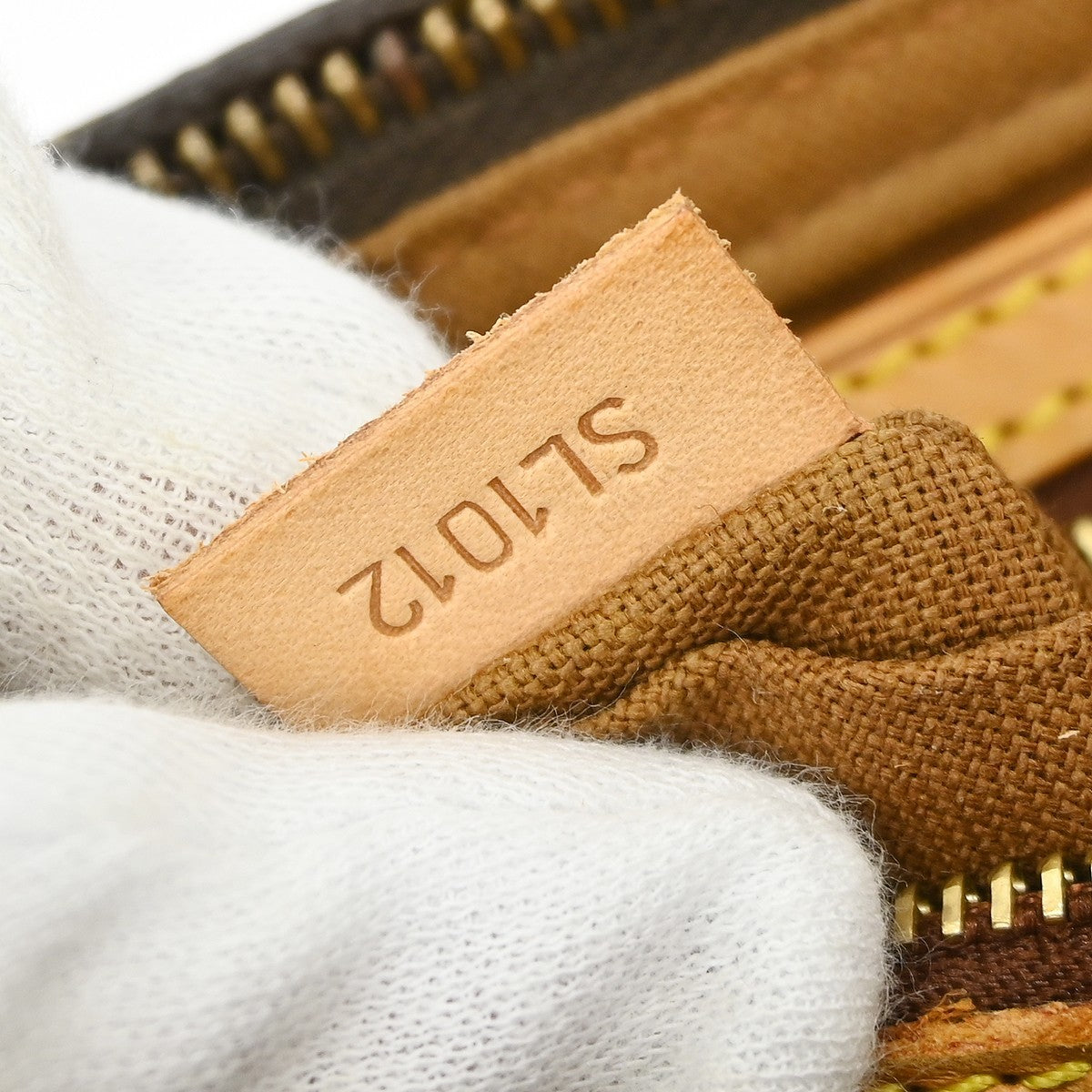 Louis Vuitton Trotteur Vintage Crossbody Bag in Brown Monogram Canvas