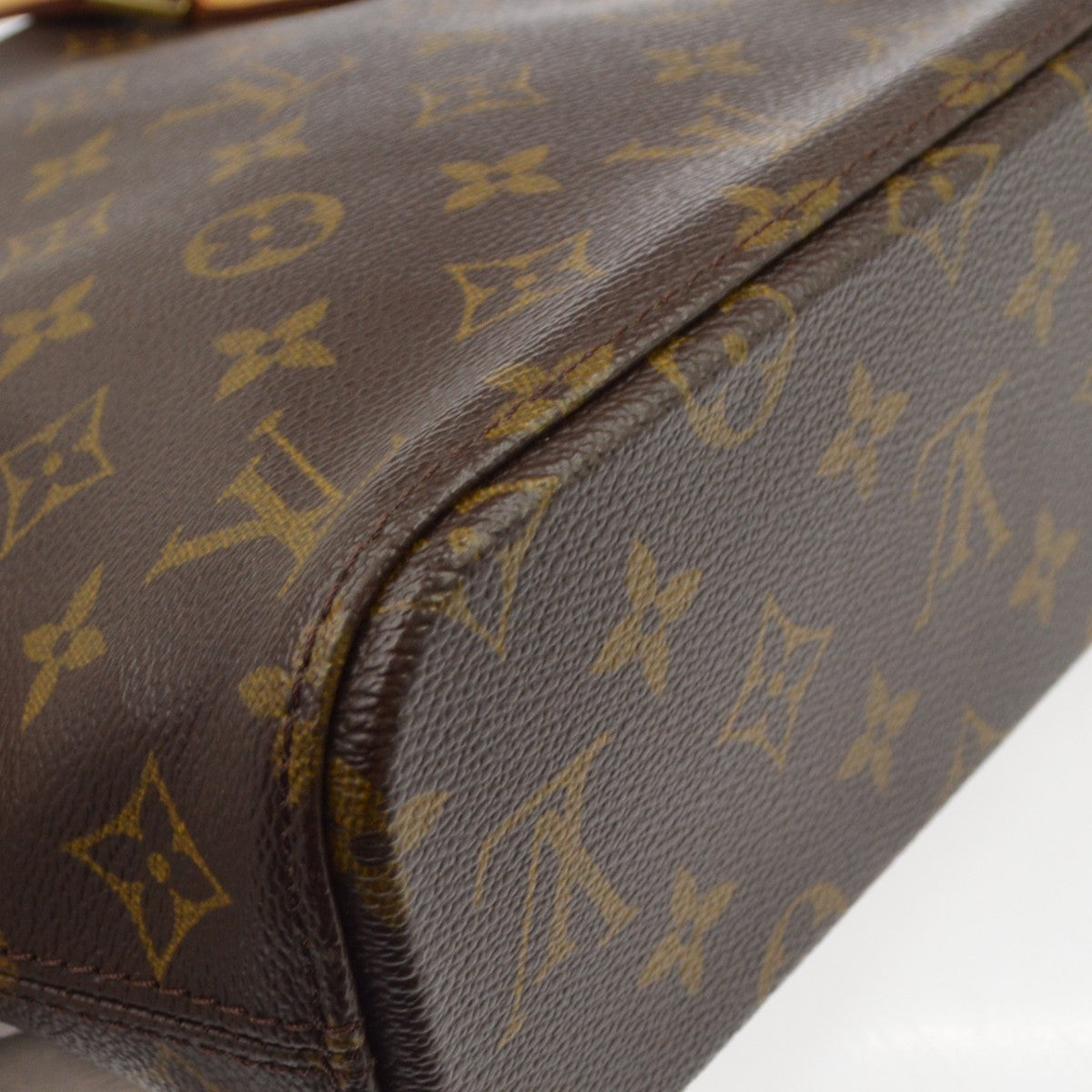 Louis Vuitton Vavin PM Vintage Handbag in Brown Monogram Canvas