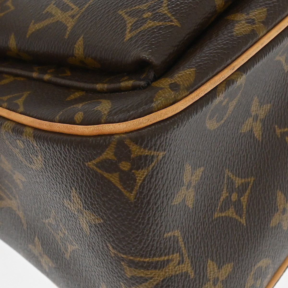 Louis Vuitton Viva Cité GM Vintage Shoulder Bag in Brown Monogram Canvas