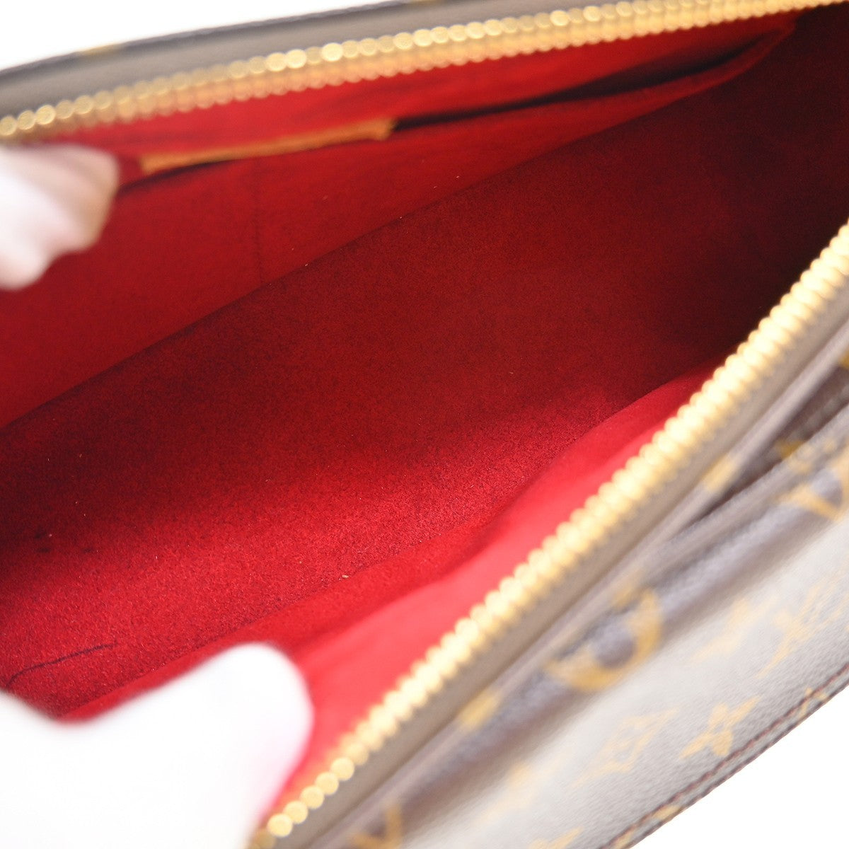 Louis Vuitton Viva Cité MM Vintage Shoulder Bag in Brown Monogram Canvas