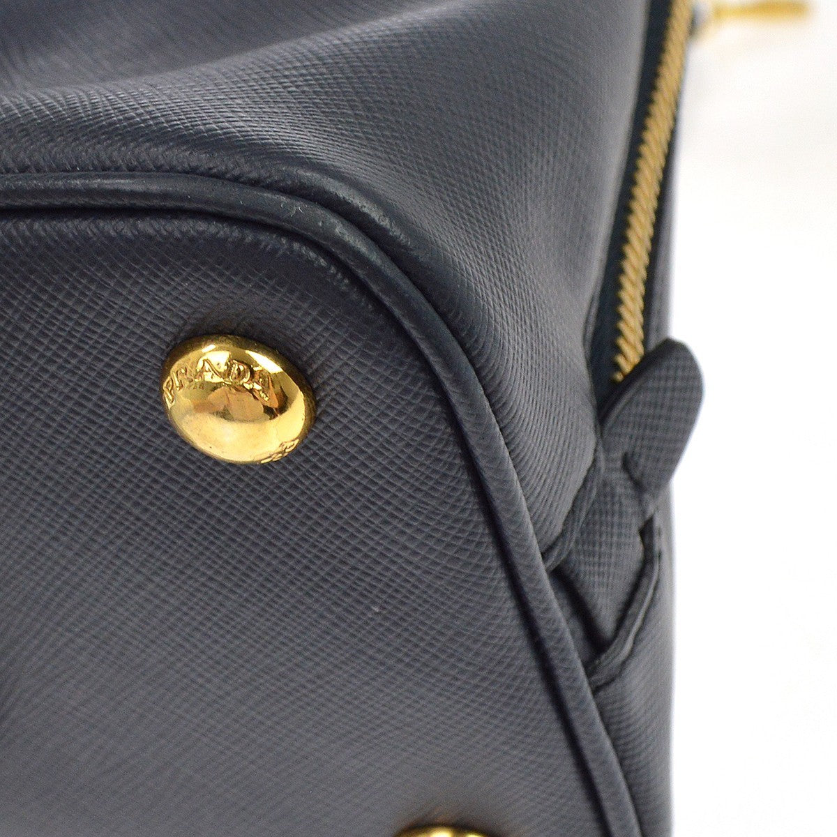 Prada Promenade Vintage Handbag in Navy Leather
