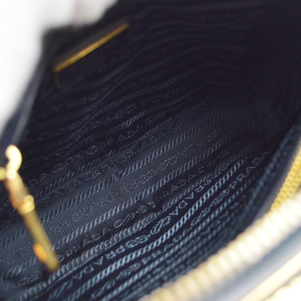 Prada Promenade Vintage Handbag in Navy Leather