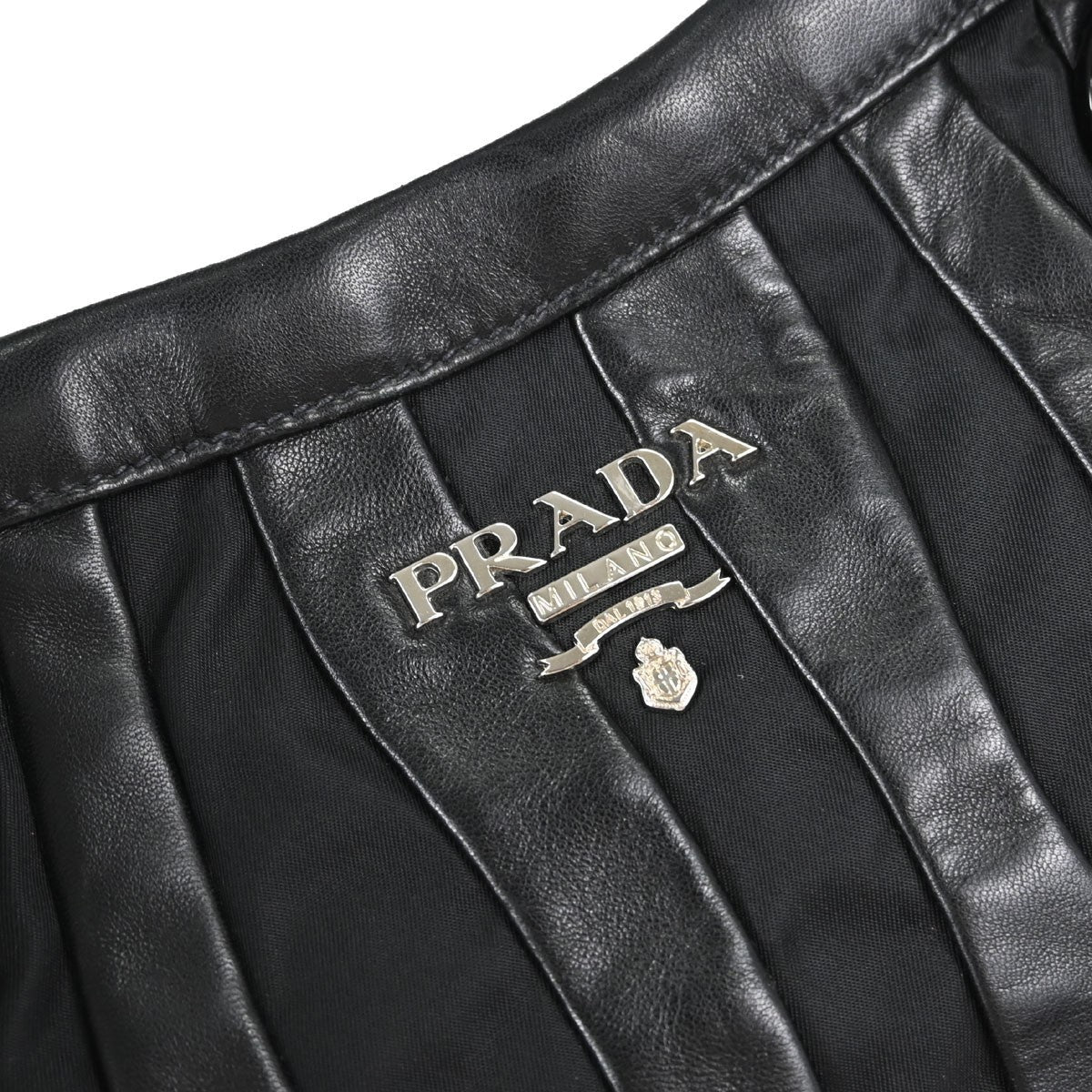 Prada Tessuto Chain Tote Vintage in Black Tessuto Nylon