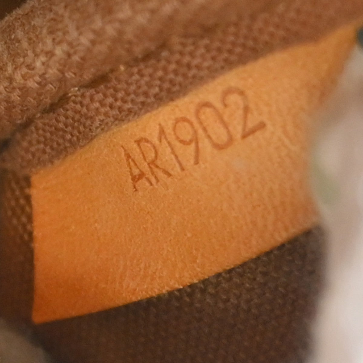 Louis Vuitton Monogram Saumur 30 Messenger Bag