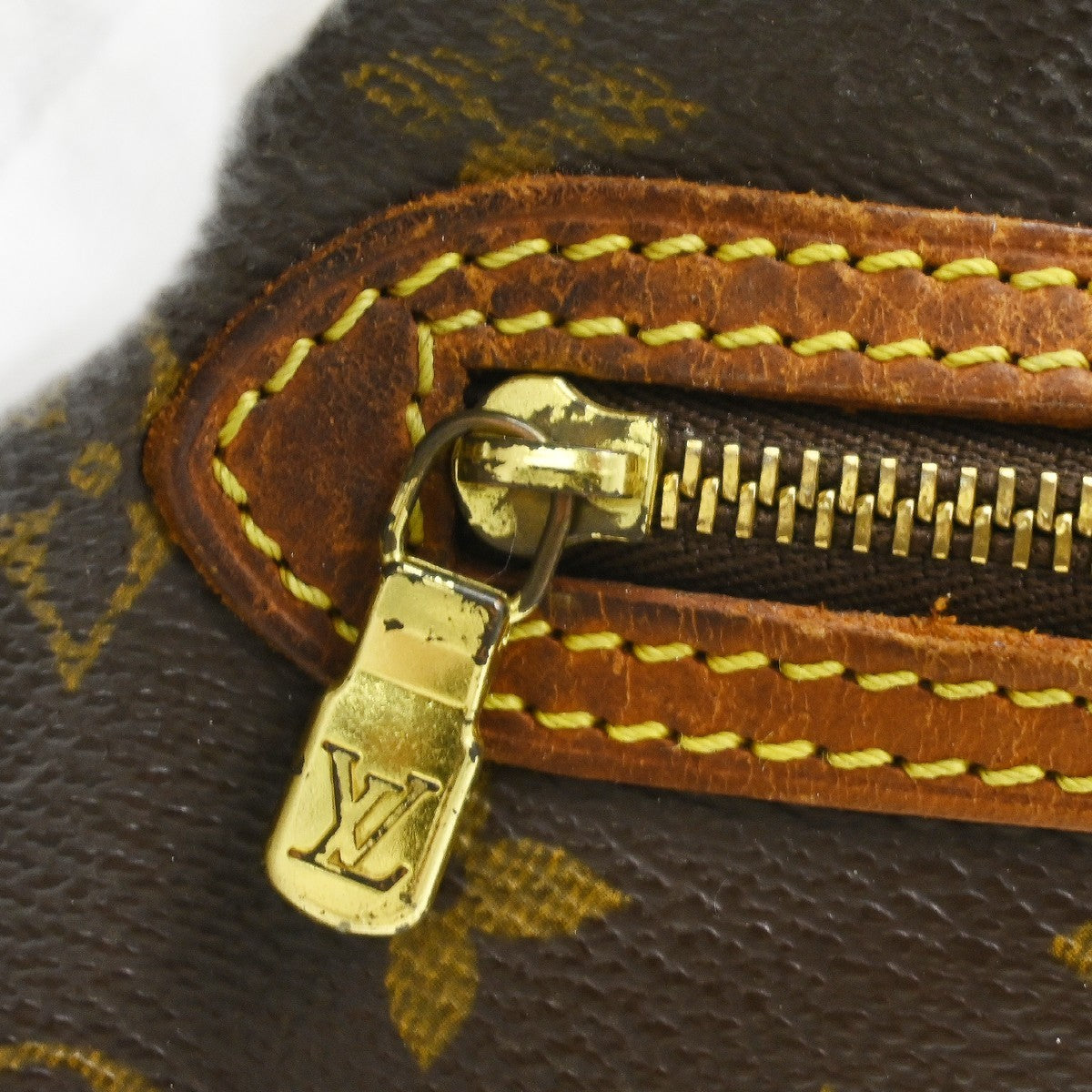 Louis Vuitton Marly Dragonne GM Clutch Bag Purse
