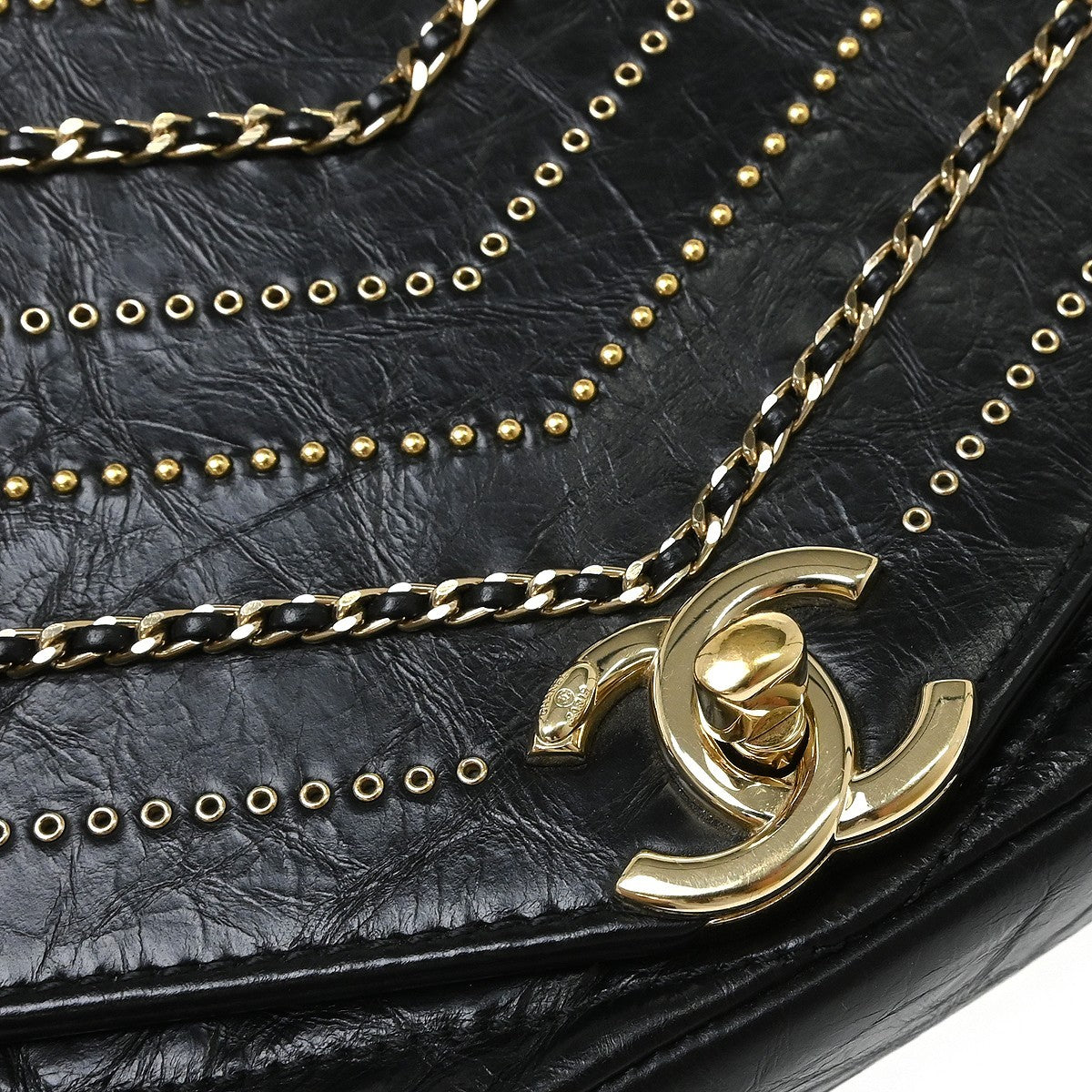 Chanel Black Calfskin Chevron Shoulder Bag