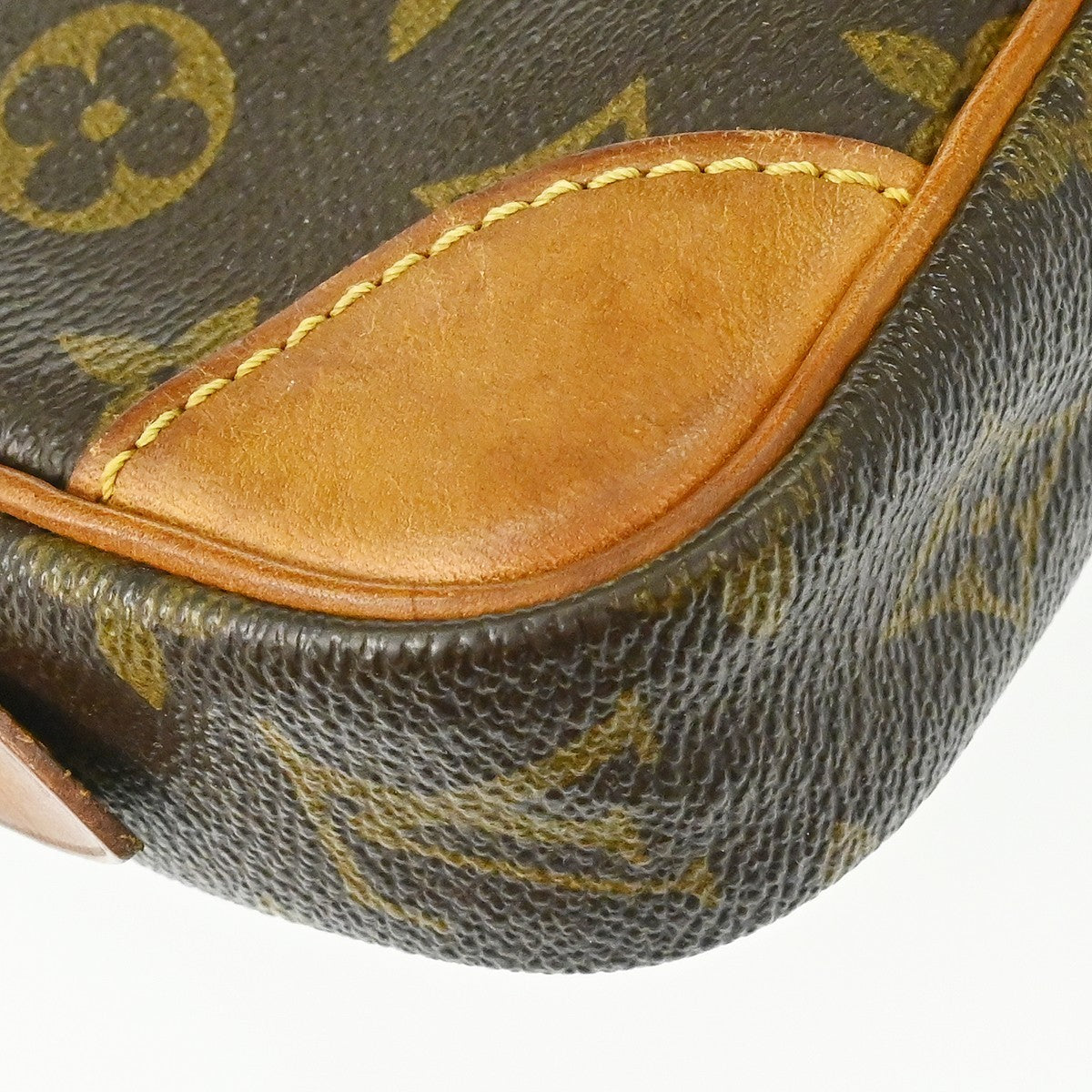 Louis Vuitton Marly Dragonne PM Clutch Bag Purse
