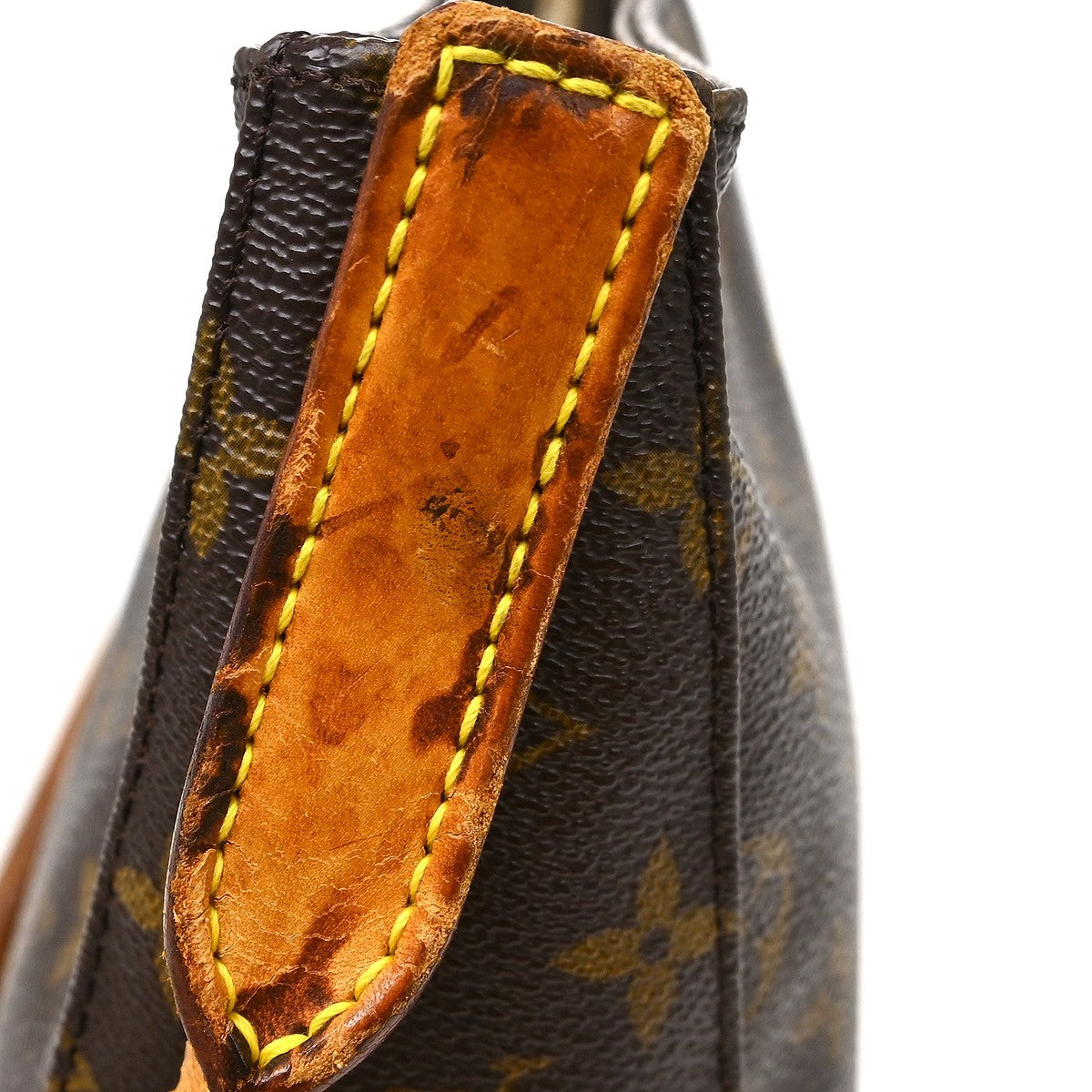 Louis Vuitton Looping MM Handbag