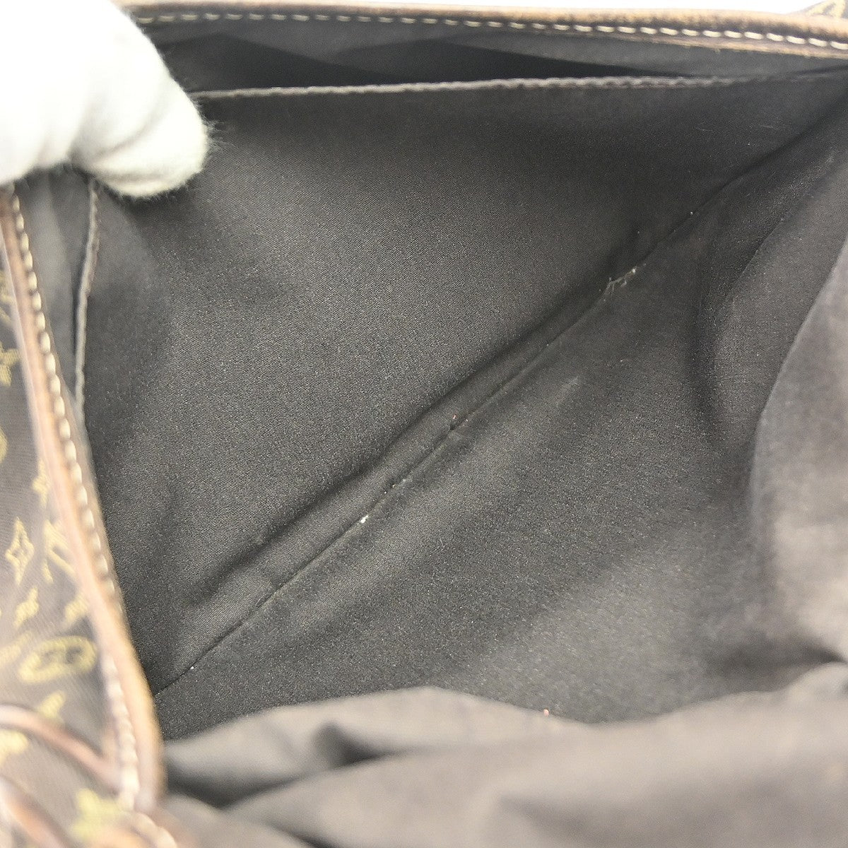 Louis Vuitton Mini Lin Saumur 30 Shoulder Bag