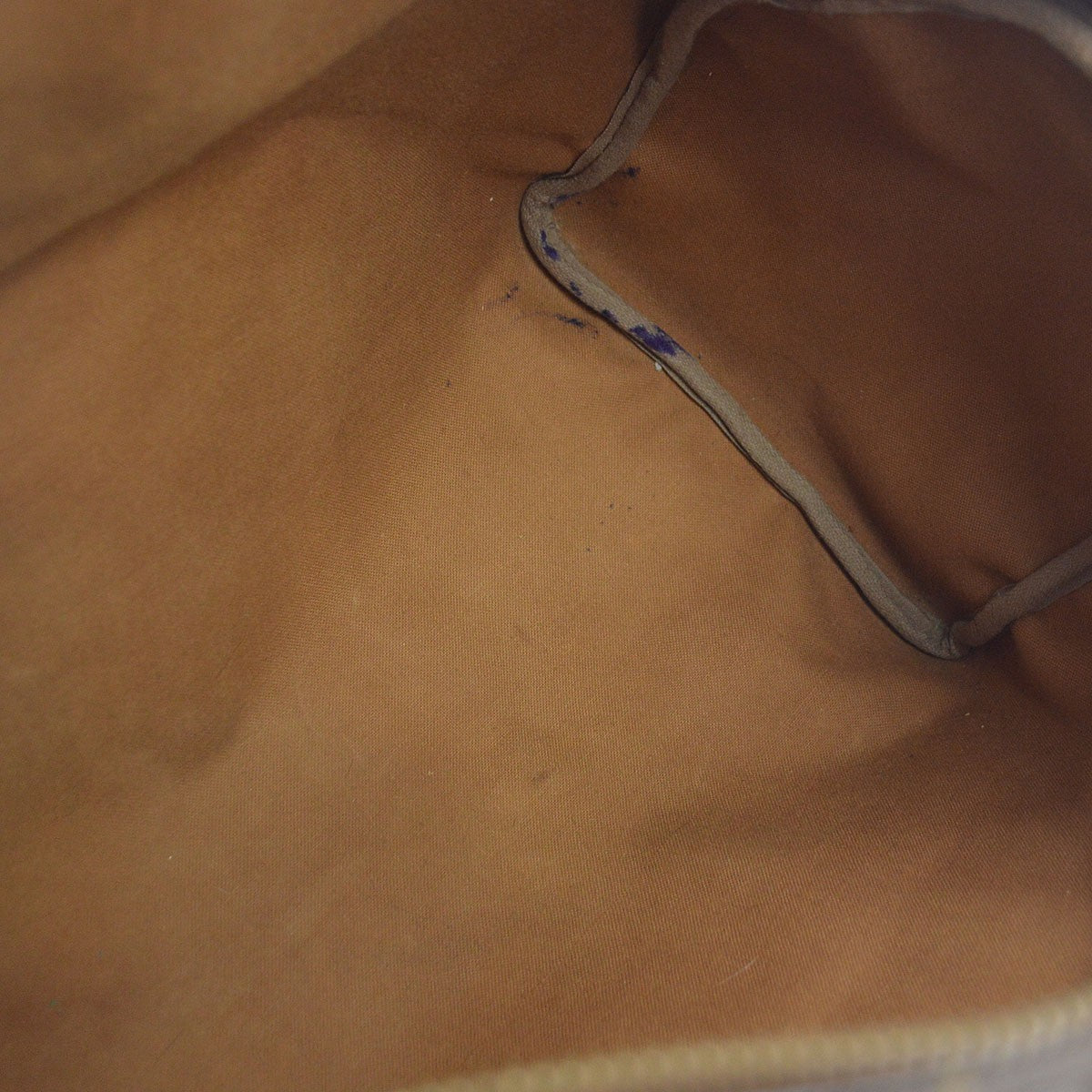 Louis Vuitton Monogram Speedy 40 Duffle Handbag