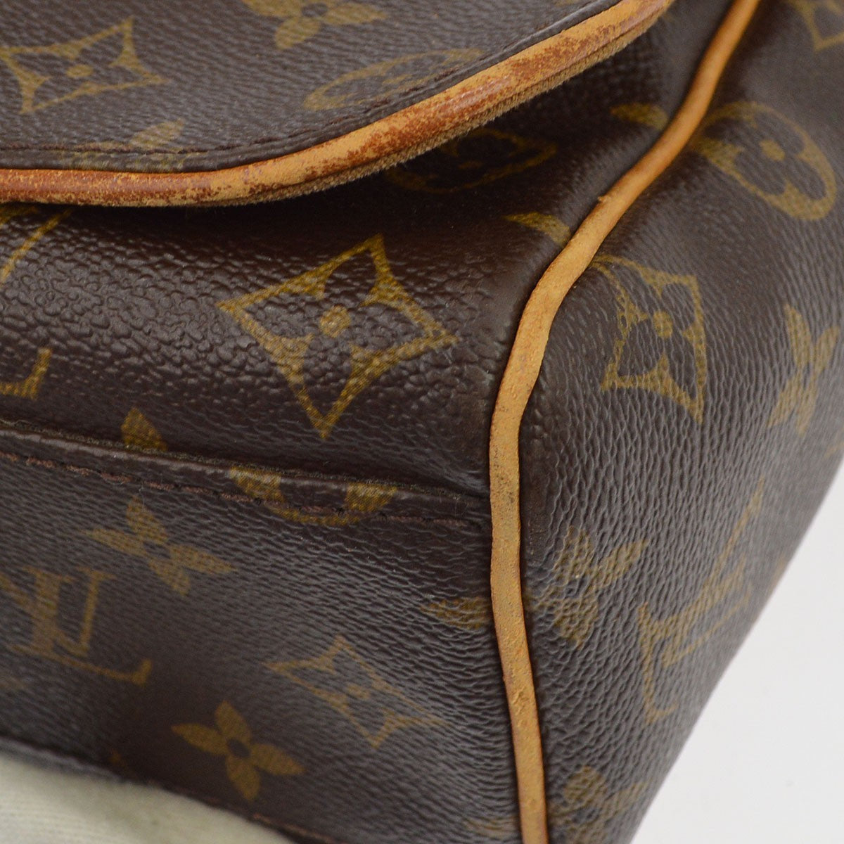 Louis Vuitton Monogram Abbesses Messenger Bag
