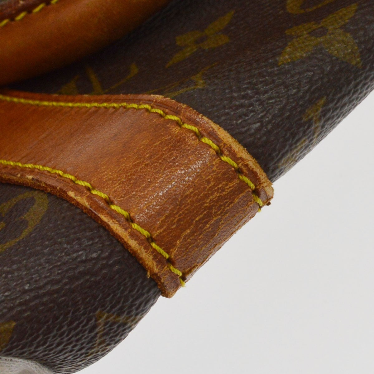 Louis Vuitton Monogram Keepall Bandouliere 45 Bag