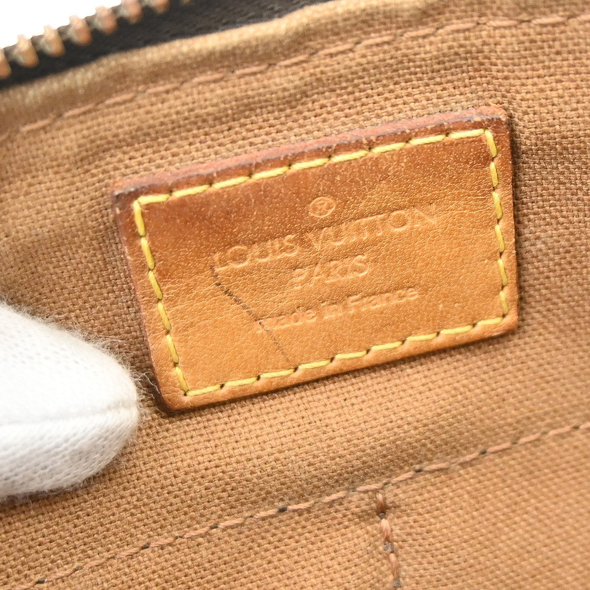 Louis Vuitton Popincourt Long Shoulder Bag