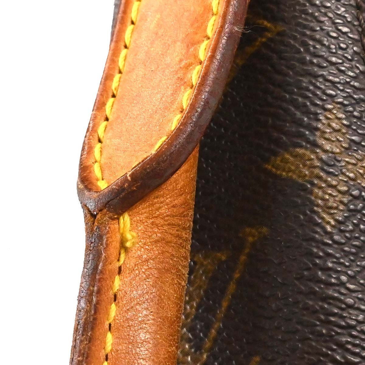 Louis Vuitton Looping MM Handbag