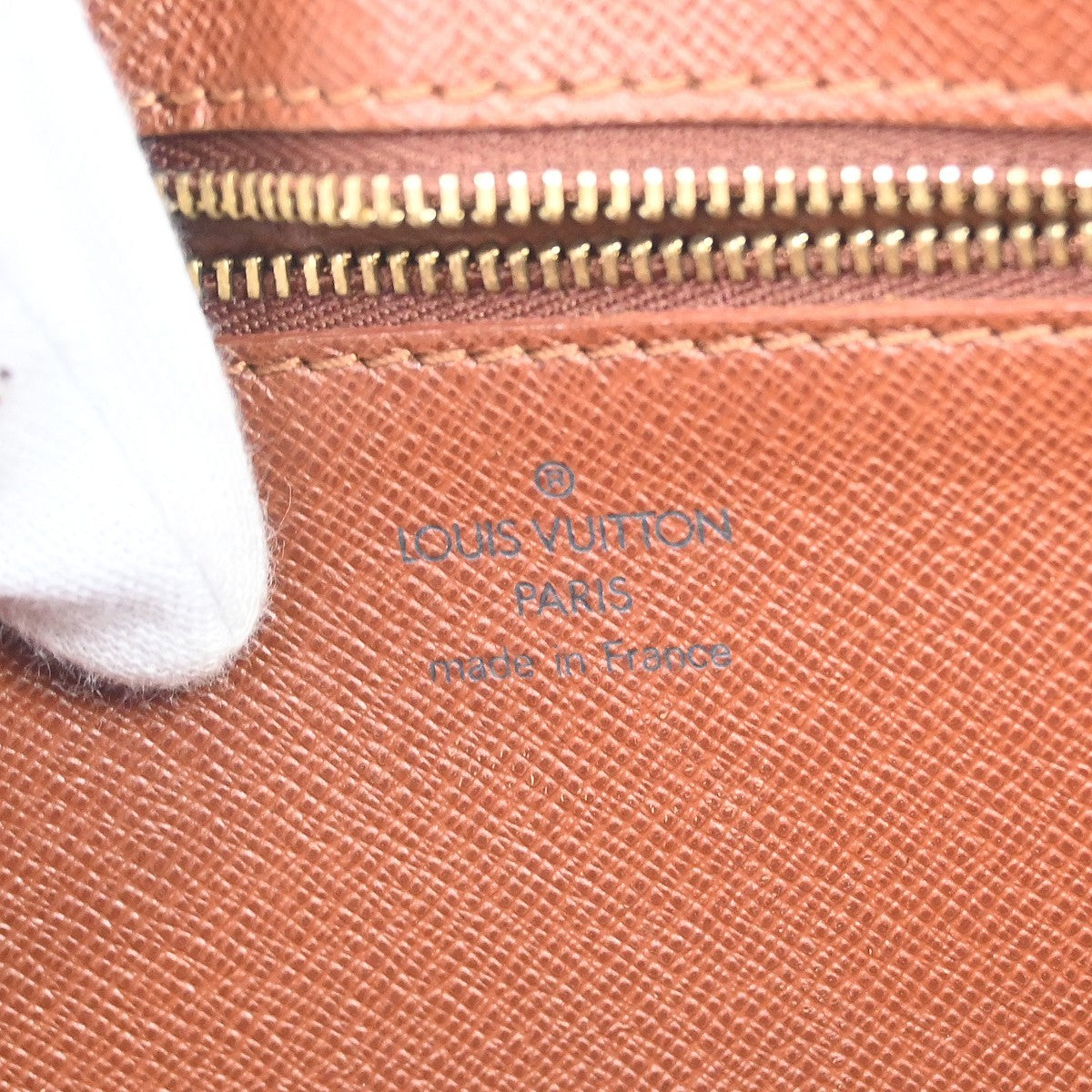 Louis Vuitton Marly Dragonne GM Clutch Bag Purse