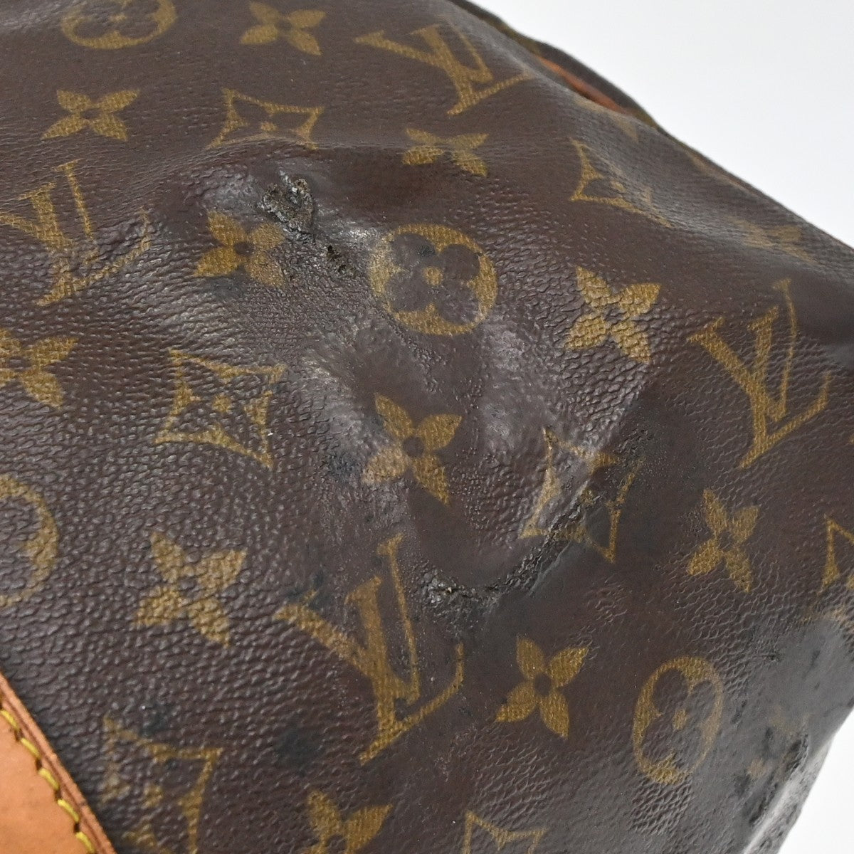 Louis Vuitton Keepall 45 Duffle Handbag Monogram