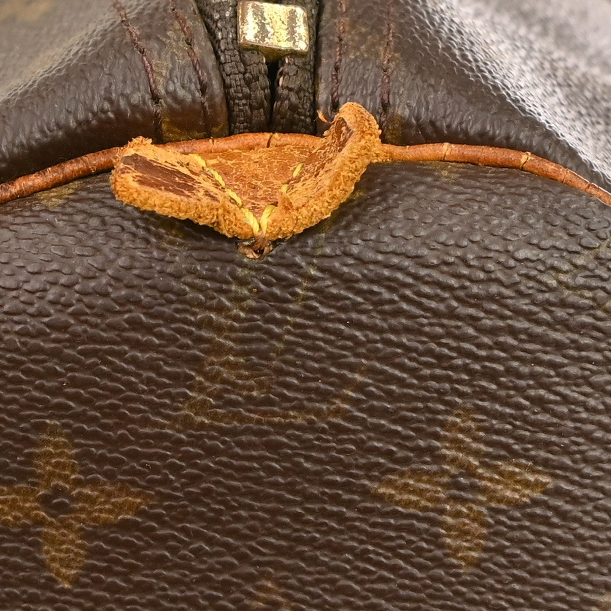 Louis Vuitton Keepall 55 Travel Handbag Monogram