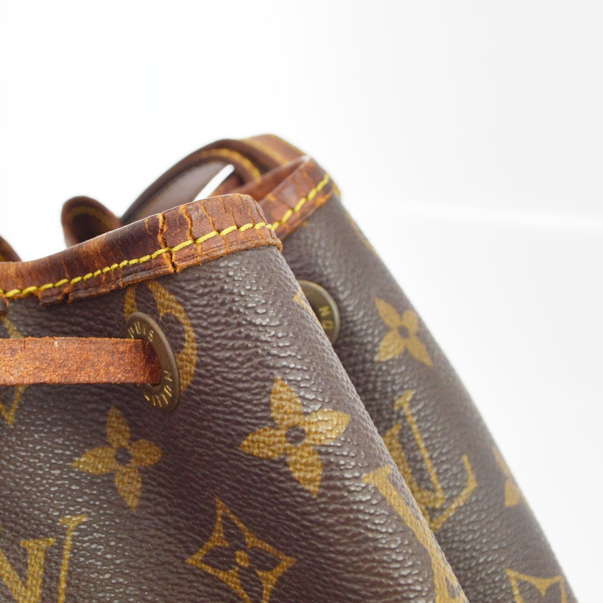 Louis Vuitton Noe Drawstring Shoulder Bag Monogram