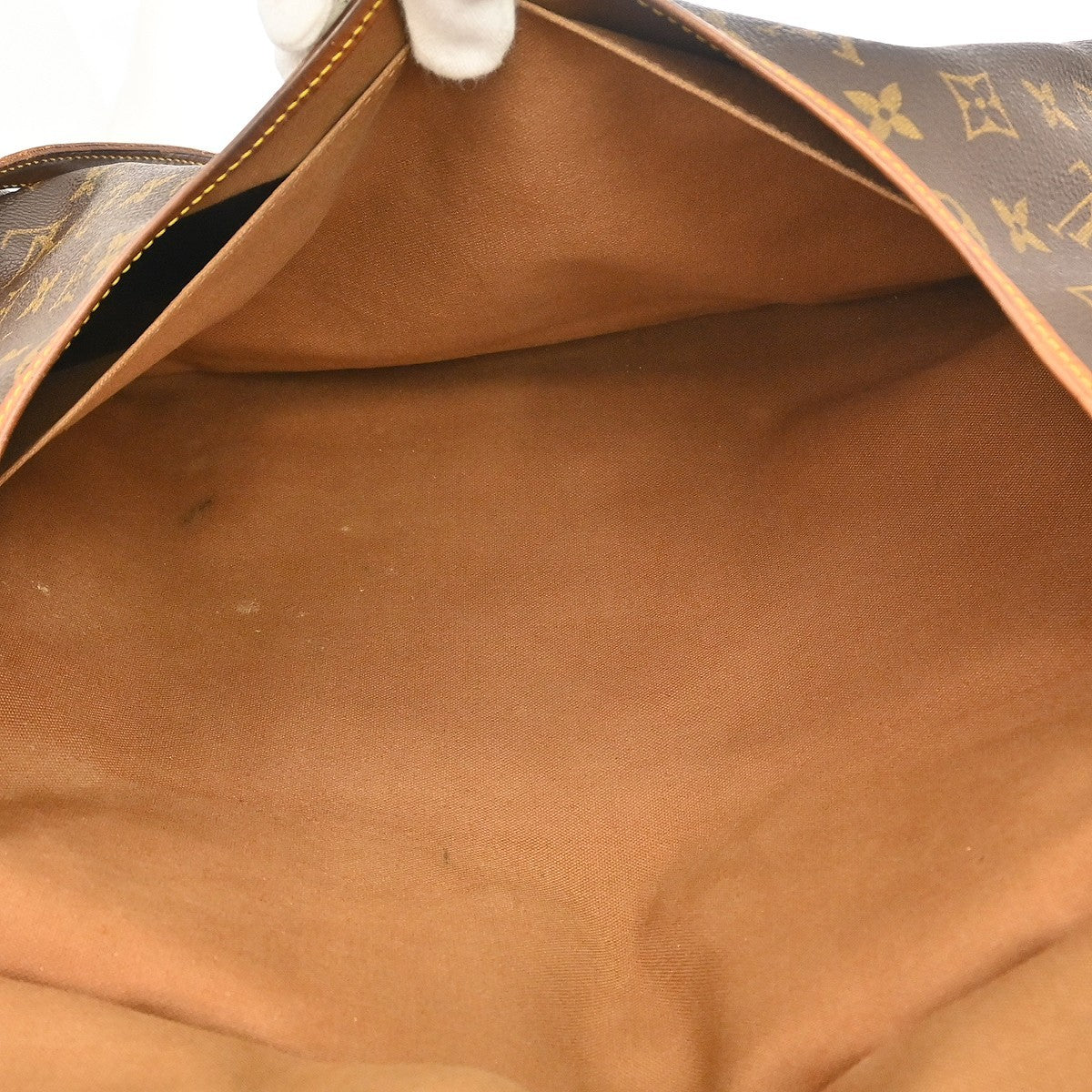 Louis Vuitton Monogram Saumur 43 Messenger Bag