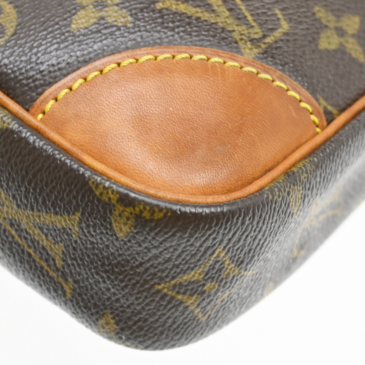 Louis Vuitton Marly Dragonne GM Clutch Bag Purse