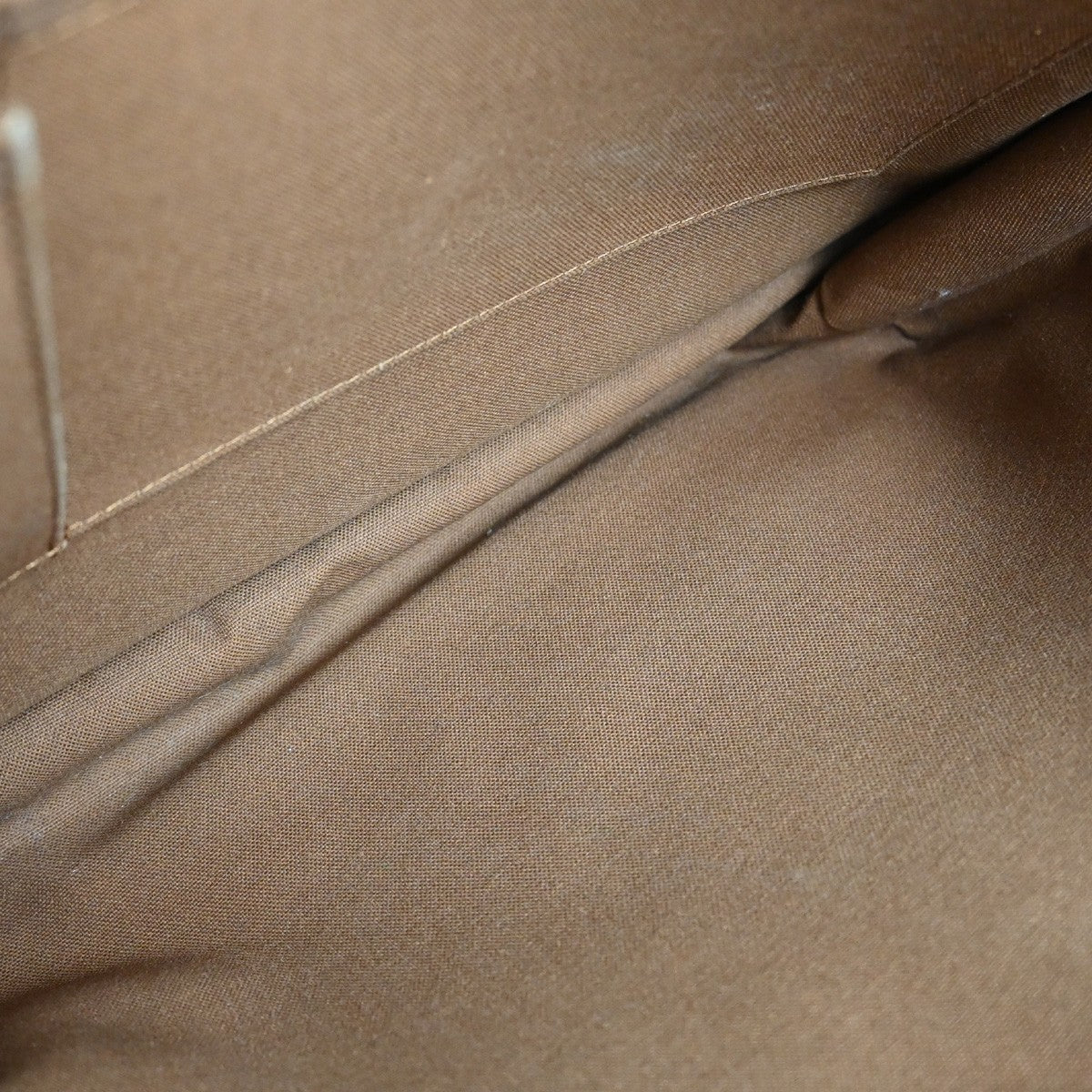 Louis Vuitton Messenger Bosphore GM Shoulder Bag