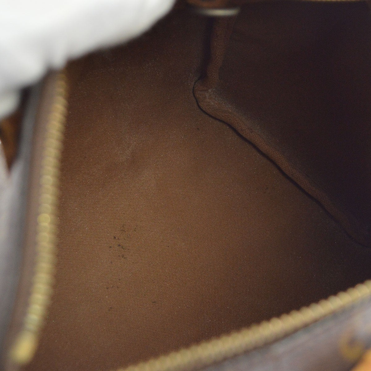 Louis Vuitton Monogram Speedy 25 Handbag