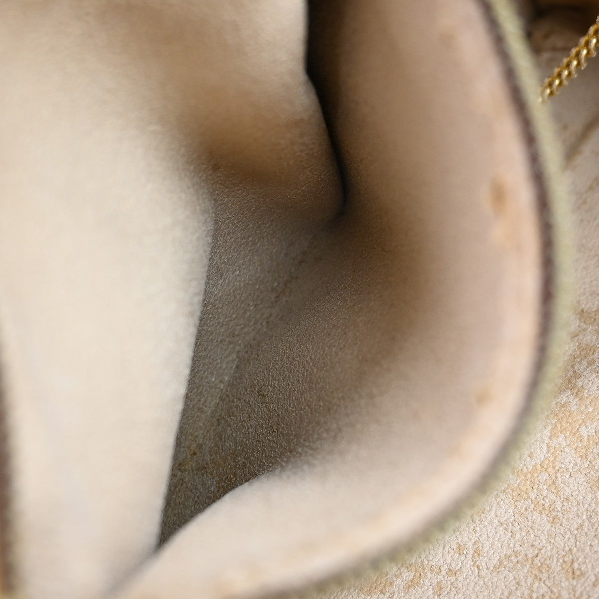 Louis Vuitton Monogram Bucket GM Tote Bag