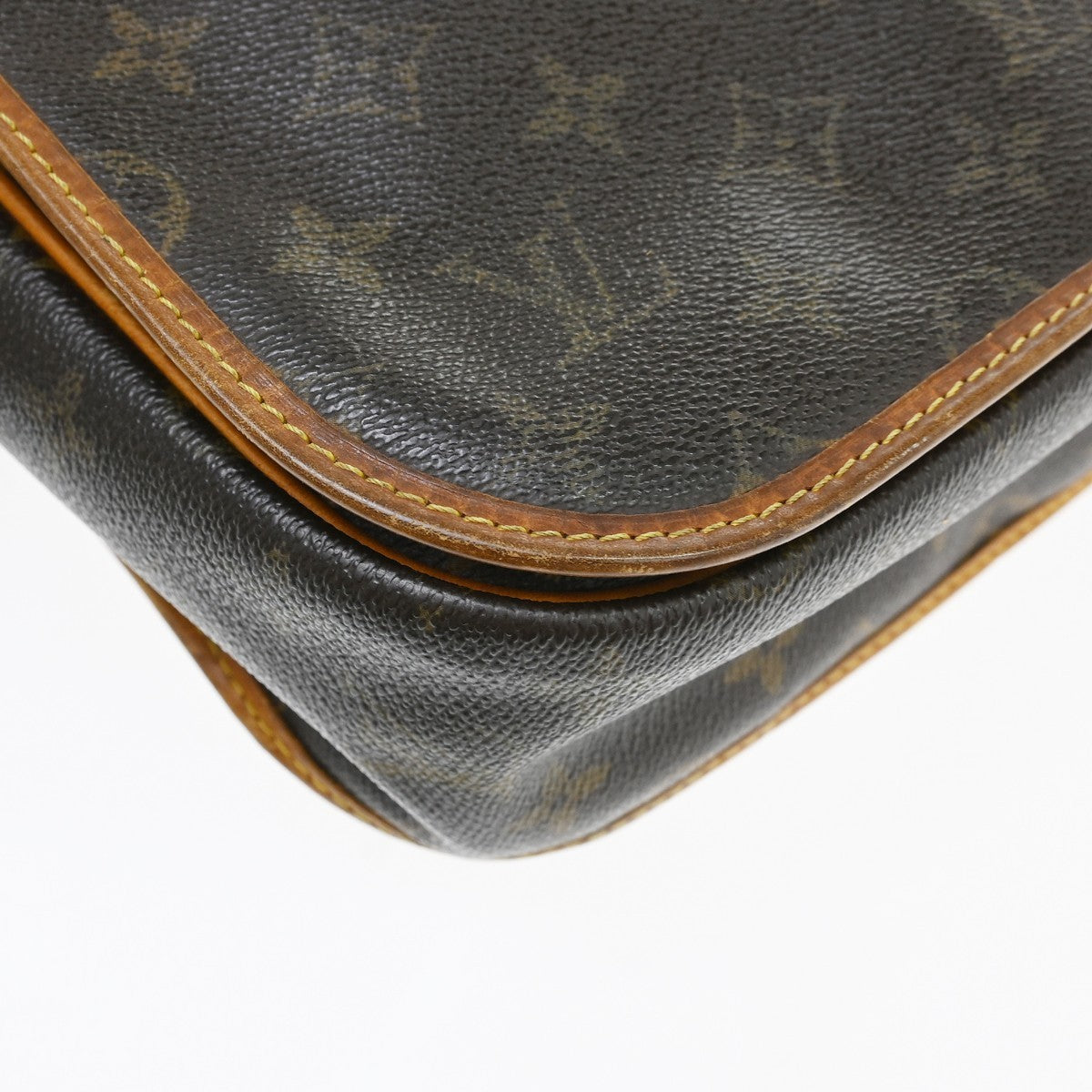Louis Vuitton Messenger Bosphore PM Shoulder Bag
