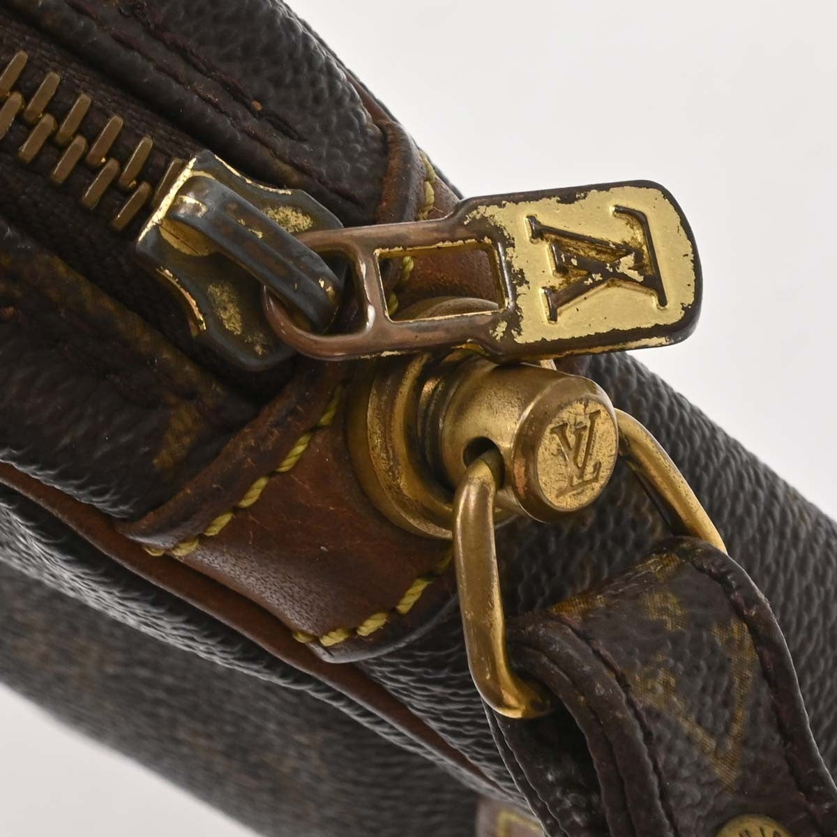 Louis Vuitton Marly Dragonne GM Clutch Bag Purse