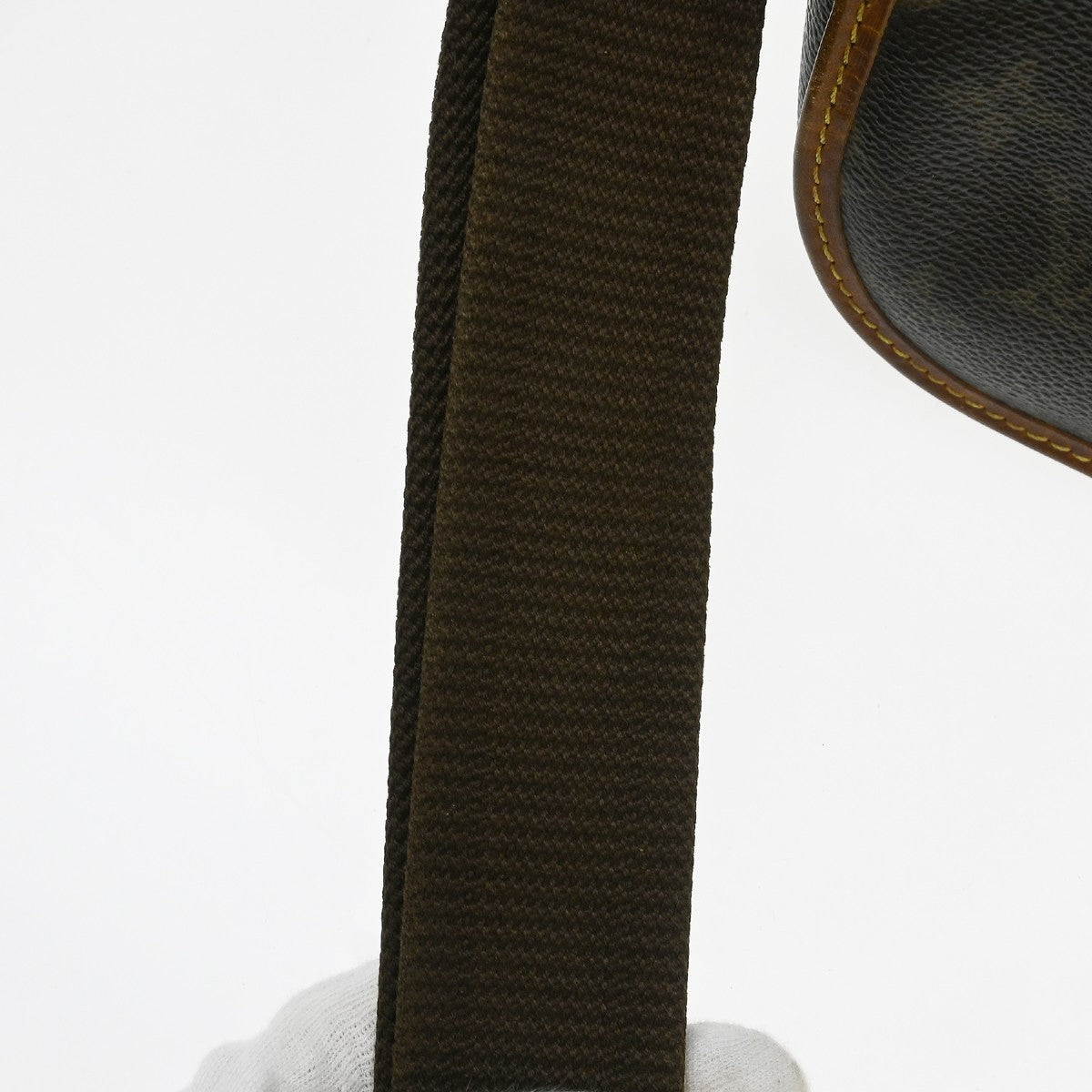 Louis Vuitton Messenger Bosphore PM Shoulder Bag