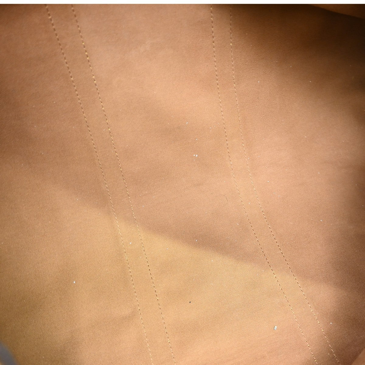 Louis Vuitton Keepall 50 Bandouliere Handbag