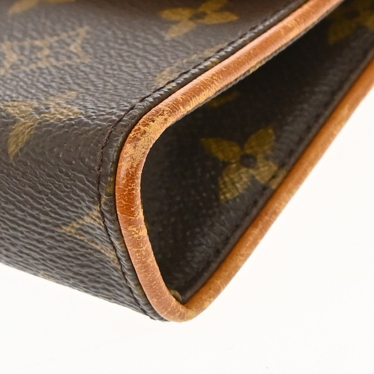 Louis Vuitton Pochette Florentine Bum Bag