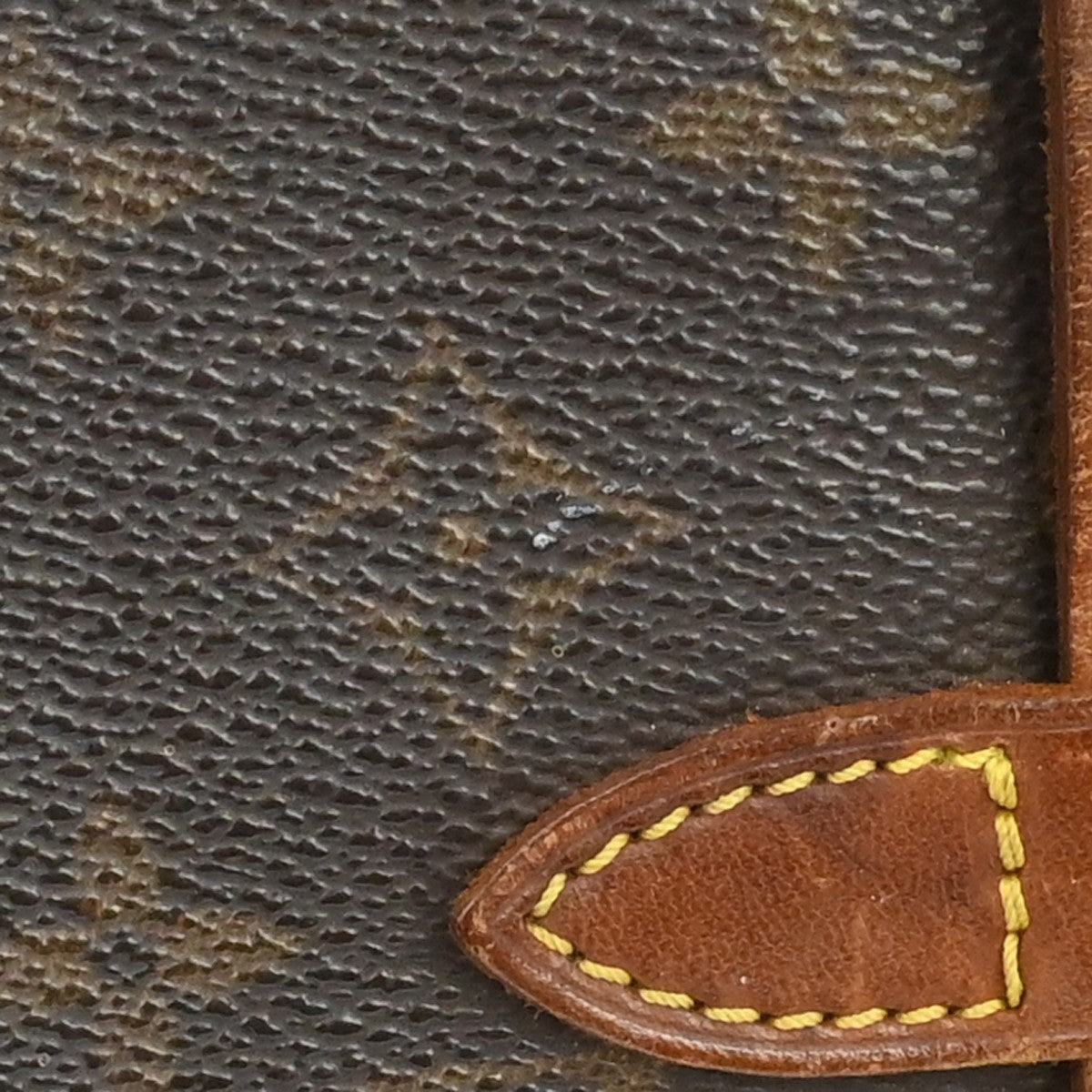 Louis Vuitton Monogram Saumur 30 Messenger Bag