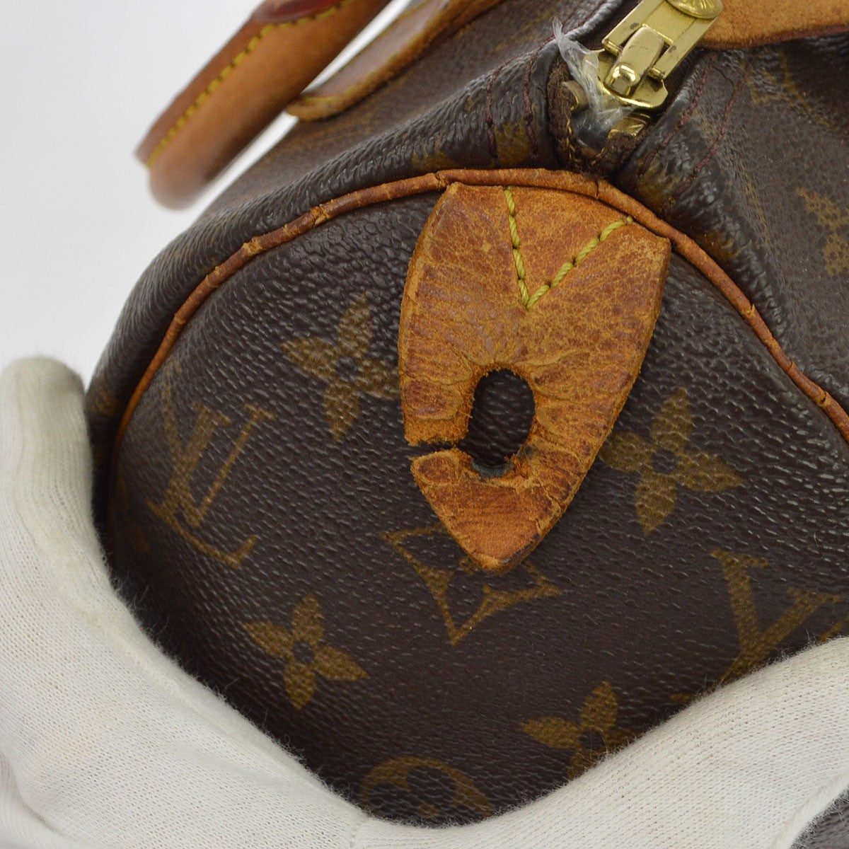 Louis Vuitton Monogram Speedy 25 Handbag