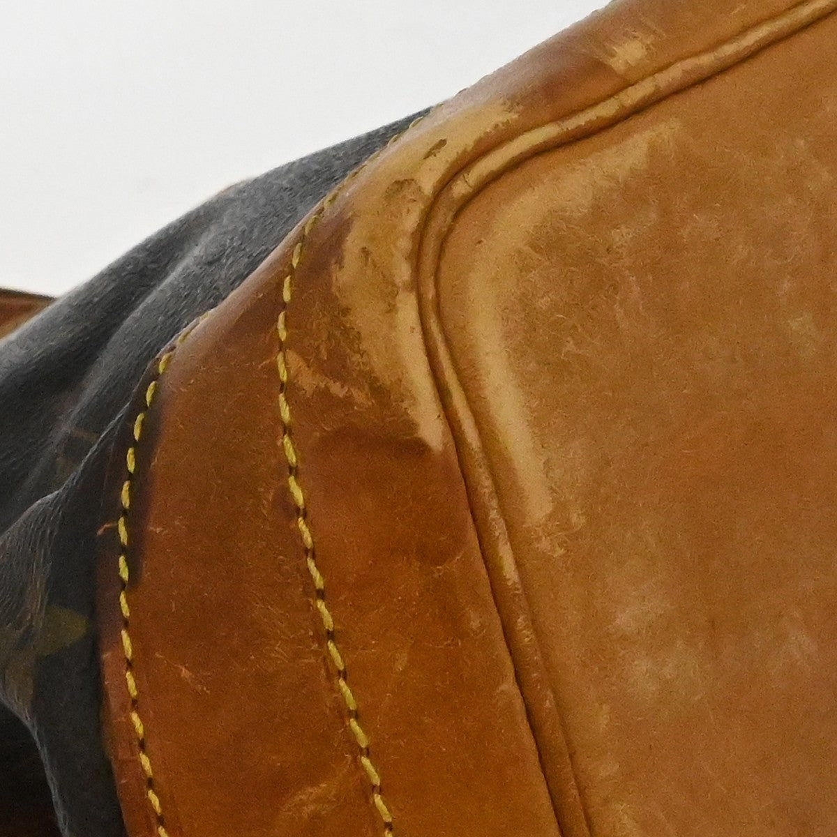 Louis Vuitton Noe Drawstring Shoulder Bag Monogram